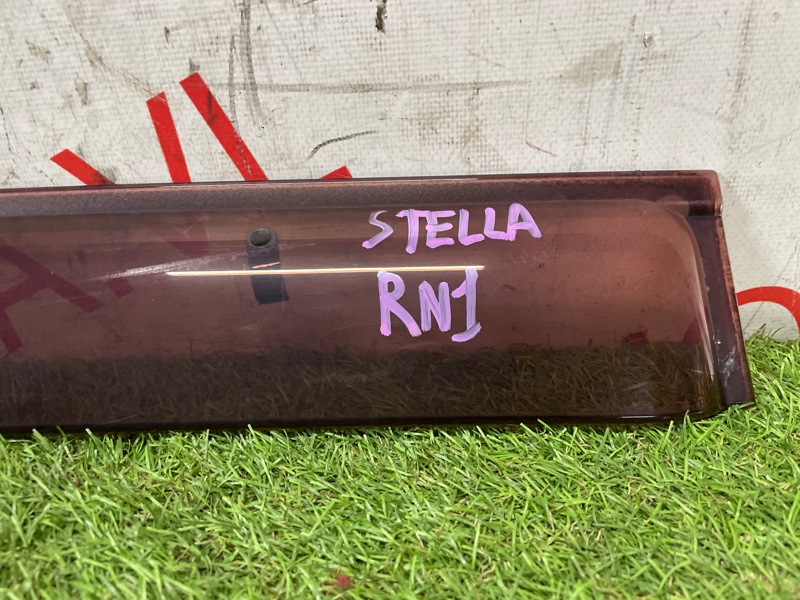 Ветровик задний правый STELLA RN1 EN07