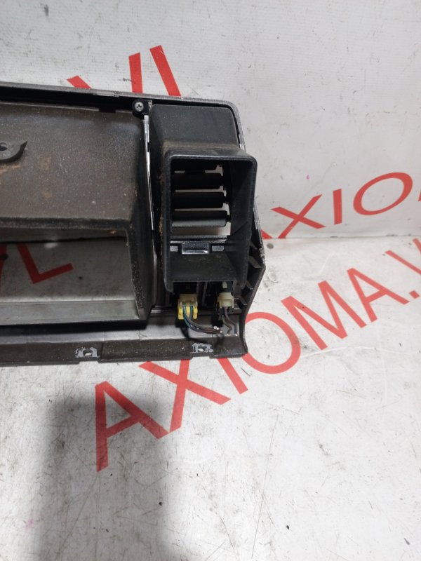 Консоль спидометра для NISSAN VANETTE VPJC22 A15S, 68240G5310, 68240G5310 13 ракурс Консоль спидометра для NISSAN VANETTE VPJC22 A15S, 68240G5310, 68240G5310 13 ракурс
