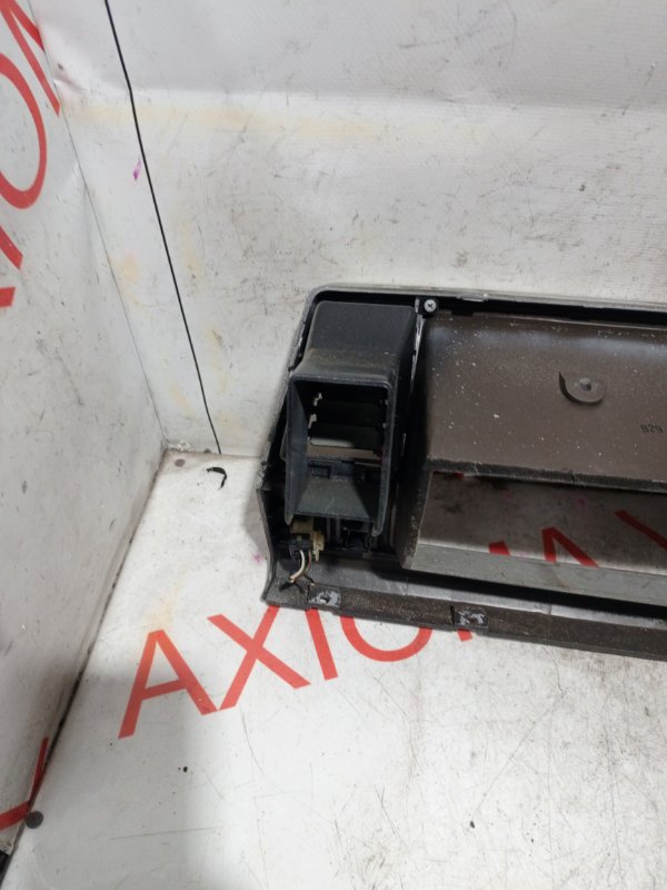 Консоль спидометра для NISSAN VANETTE VPJC22 A15S, 68240G5310, 68240G5310 14 ракурс Консоль спидометра для NISSAN VANETTE VPJC22 A15S, 68240G5310, 68240G5310 14 ракурс