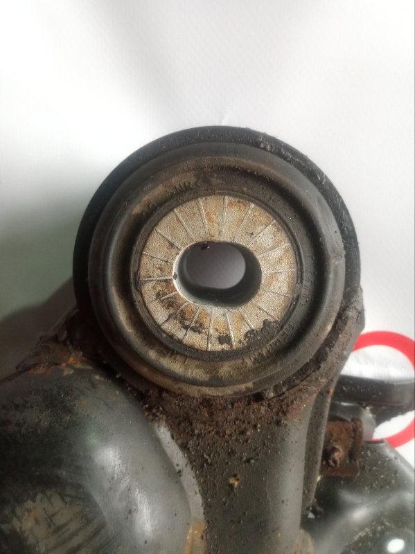 Балка под двс для AUDI A4 8EC BWE, 8E0399313BP, 8E0399313BP 5 ракурс Балка под двс для AUDI A4 8EC BWE, 8E0399313BP, 8E0399313BP 5 ракурс
