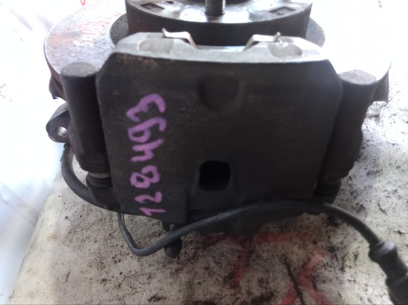 Ступица левая передняя для MITSUBISHI COLT PLUS Z23W 4A91, MR594077, MN116155, MR594077, MN116155 7 ракурс Ступица левая передняя для MITSUBISHI COLT PLUS Z23W 4A91, MR594077, MN116155, MR594077, MN116155 7 ракурс