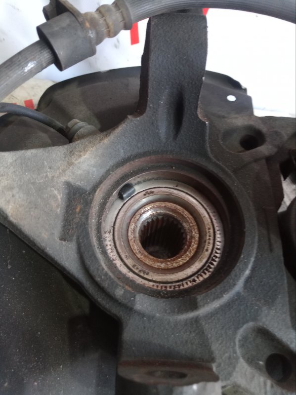 Ступица левая передняя для MITSUBISHI COLT PLUS Z23W 4A91, MR594077, MN116155, MR594077, MN116155 9 ракурс Ступица левая передняя для MITSUBISHI COLT PLUS Z23W 4A91, MR594077, MN116155, MR594077, MN116155 9 ракурс