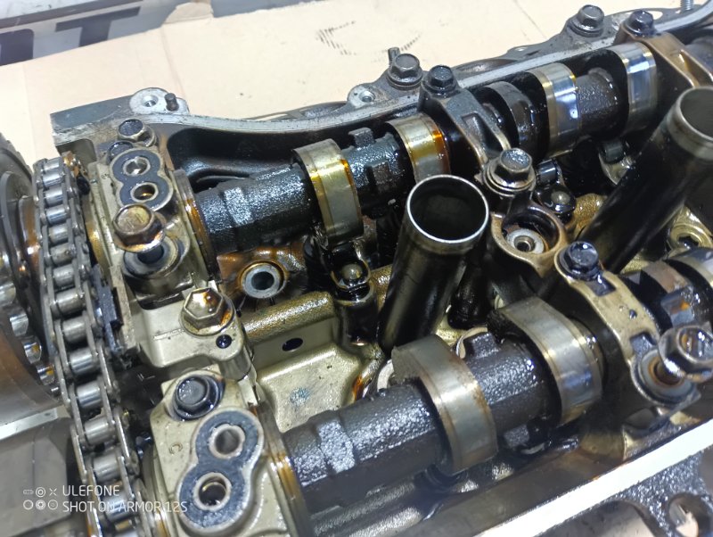 Головка блока цилиндров GS 300 2005 190