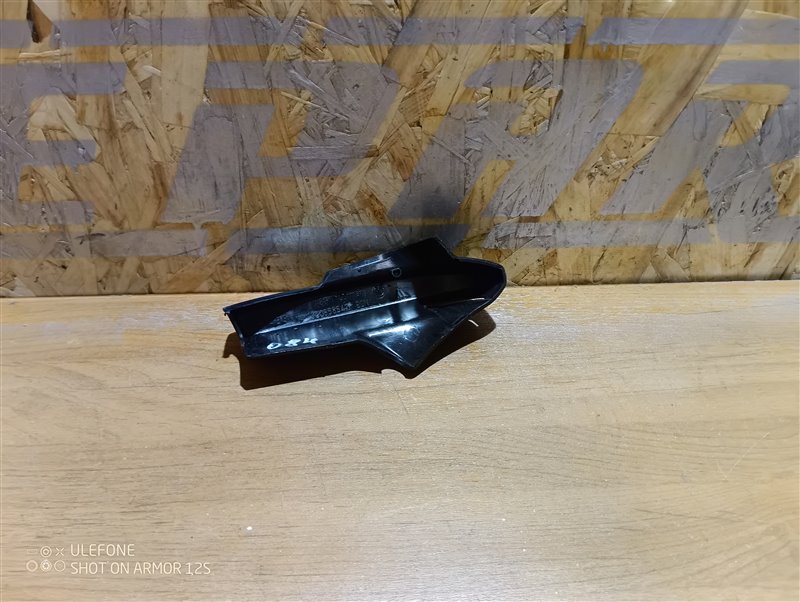 Накладка зеркала салонного Volkswagen Passat B6 2.0 BVY