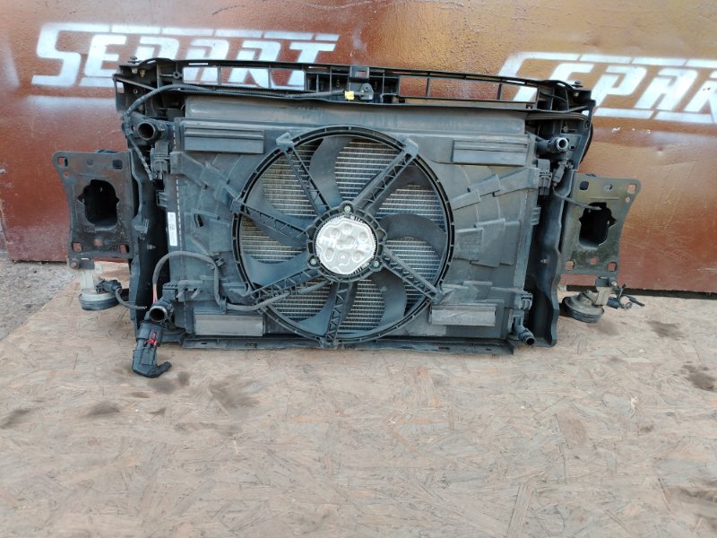 Кассета радиаторов в сборе с телевизором Passat 2016 B8