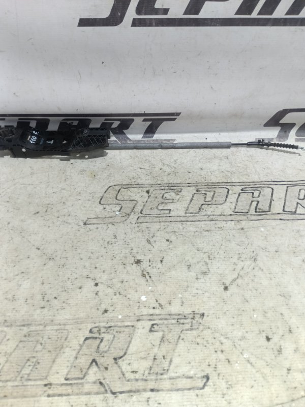 Кронштейн ручки двери передний Rapid 2014 1.2 CBZB Кронштейн ручки двери передний Rapid 2014 1.2 CBZB