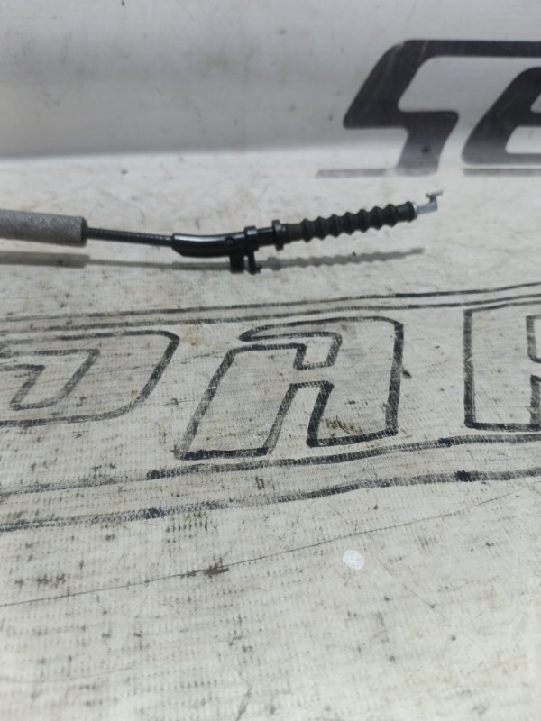 Кронштейн ручки двери передний Rapid 2014 1.2 CBZB Кронштейн ручки двери передний Rapid 2014 1.2 CBZB