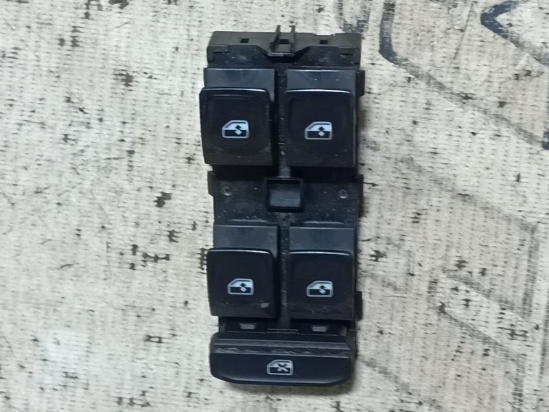 Кнопки стеклоподъемников Volkswagen Tiguan 2019 1.4 CZC 5G0959857D контрактная