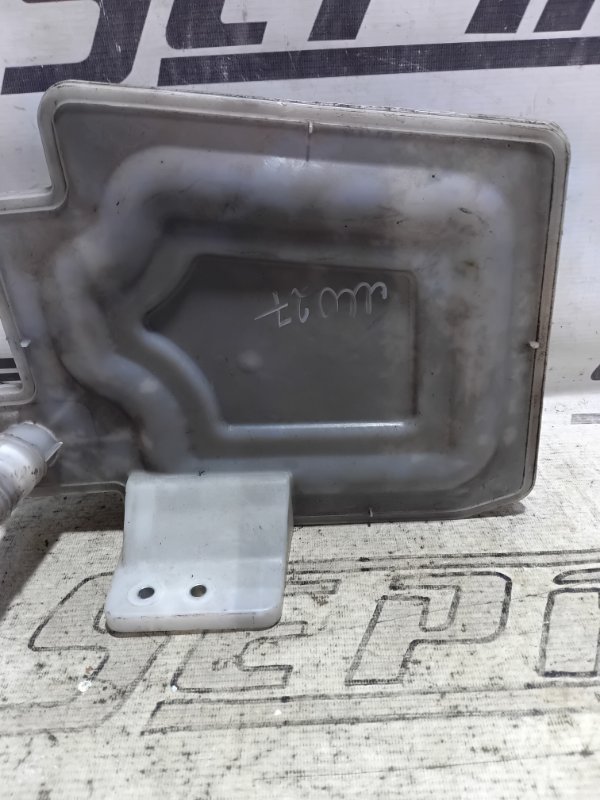 Бачок омывателя Skoda Octavia 1.4 CAXA