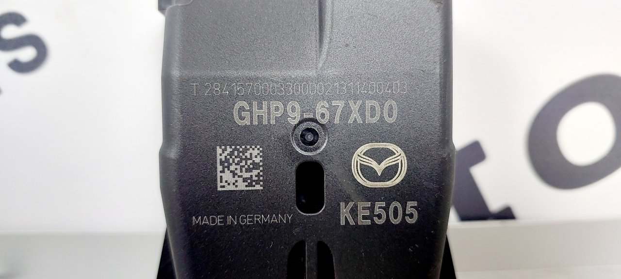 Датчик безопасного торможения 6 GJ 2013 Седан 2.0