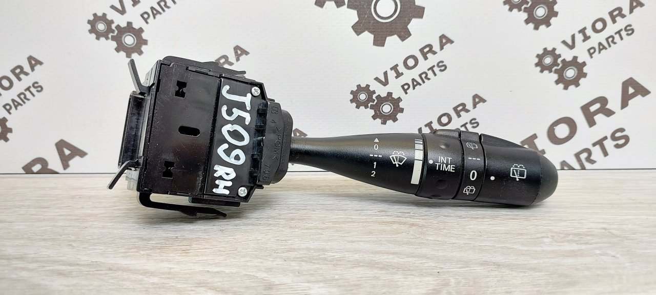 Переключатель подрулевой правый Mitsubishi Colt Z3 2008 Z32A 3A91 MN164702XA контрактная