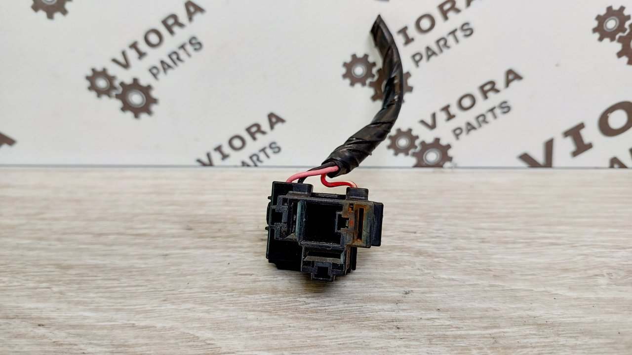 Фишка фары Mitsubishi Lancer 9 2005 CS3A 4G18 контрактная