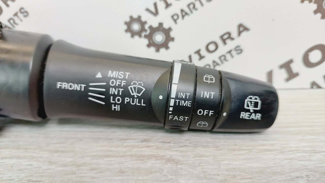 Переключатель подрулевой правый C-Crosser 2009 EP DW12MTED4 Переключатель подрулевой правый C-Crosser 2009 EP DW12MTED4