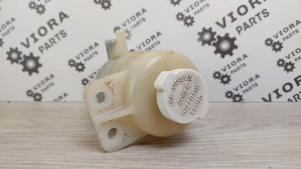 Бачок гидроусилителя руля Lancer 9 2007 CS3A 1.6 4G18 Бачок гидроусилителя руля Lancer 9 2007 CS3A 1.6 4G18