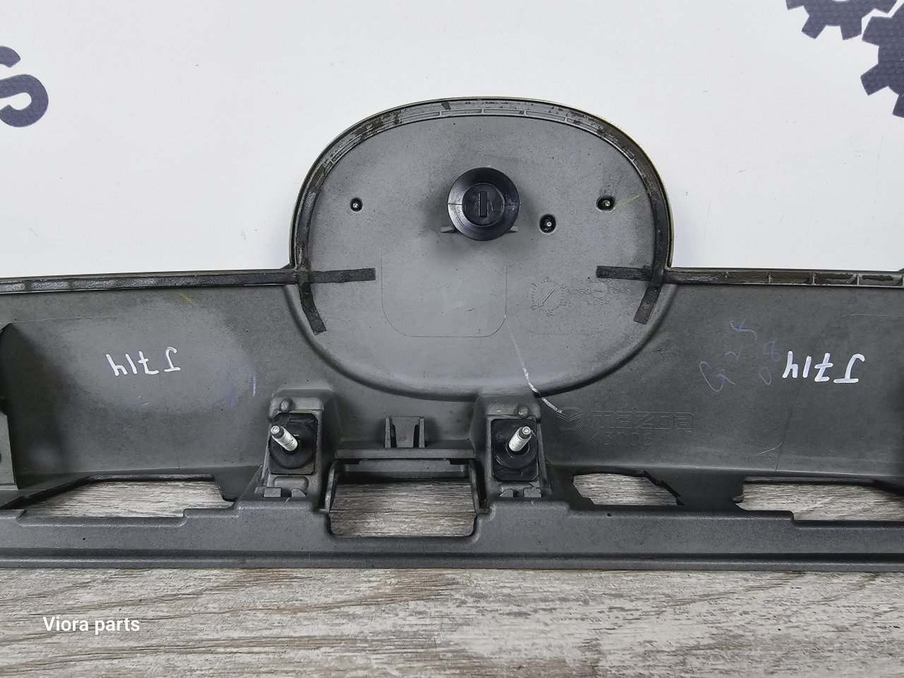 Молдинг крышки багажника CX-5 2012 KE SH