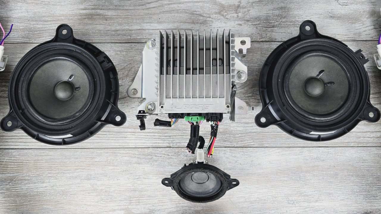 Аудиосистема BOSE CX-5 2012 KE SH