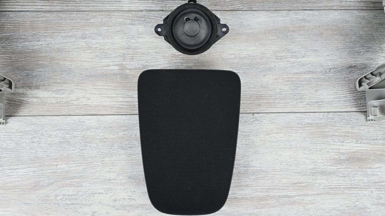 Аудиосистема BOSE CX-5 2012 KE SH