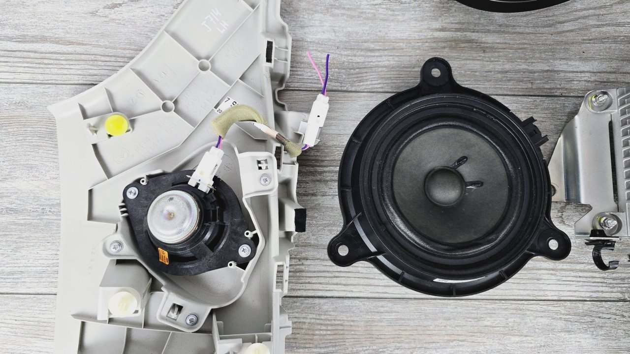 Аудиосистема BOSE CX-5 2012 KE SH