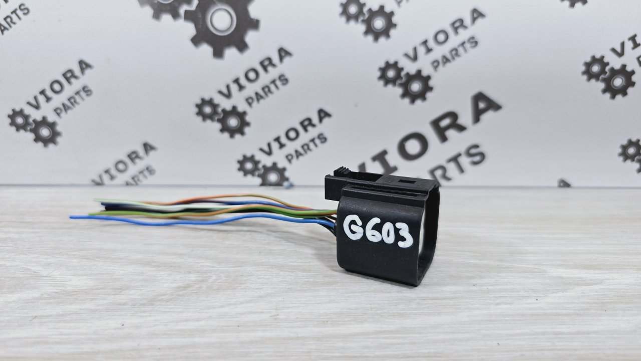 Фишка фары Ford Fusion 2008 JU FXJA 6N1113W030 контрактная