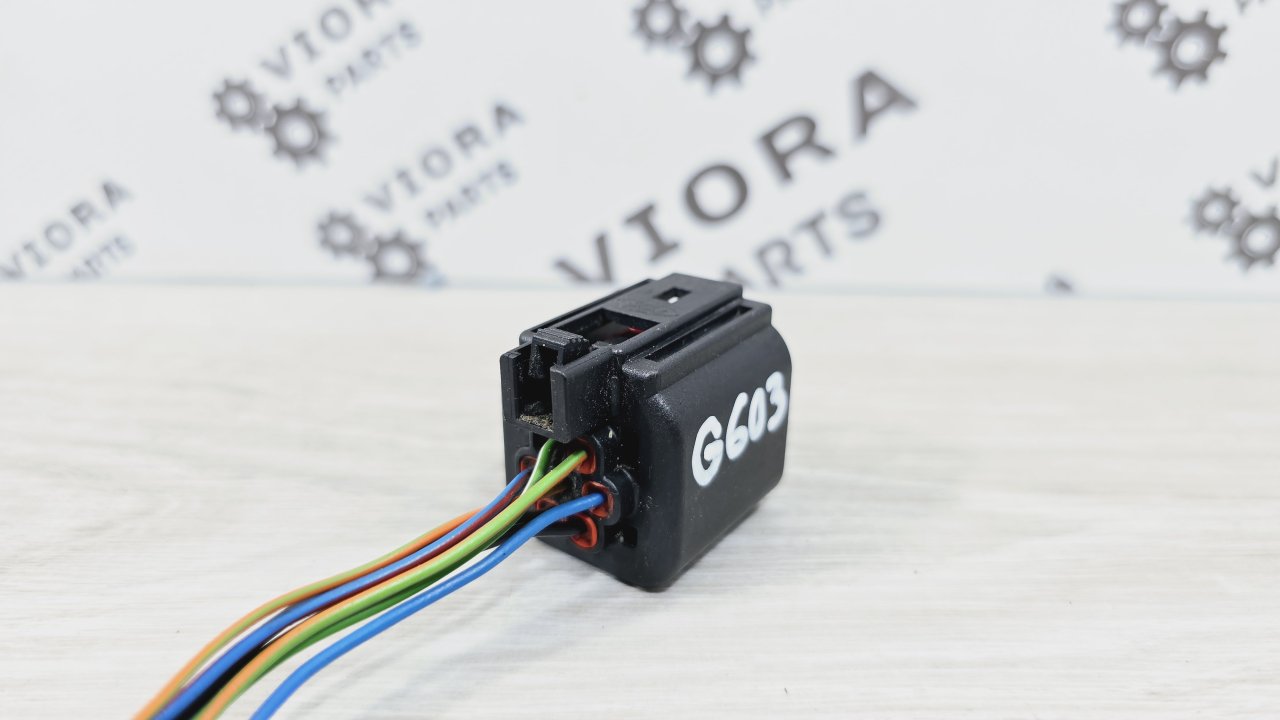 Фишка фары Ford Fusion JU FXJA