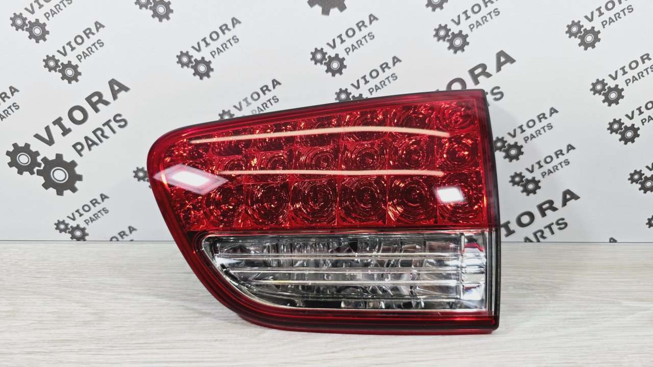 Фонарь в крышку багажника задний правый Citroen C-Crosser 2009 EP 4HN 6351EJ контрактная