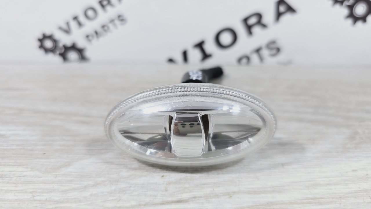 Повторитель поворота C-Crosser 2008 EP DW12MTED4 Повторитель поворота C-Crosser 2008 EP DW12MTED4