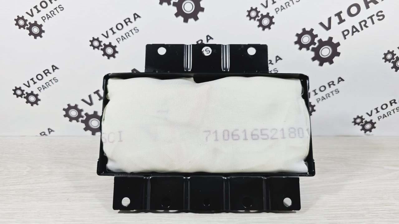 Подушка безопасности в торпедо KIA Ceed 2011 ED D4FB 845301H900 контрактная