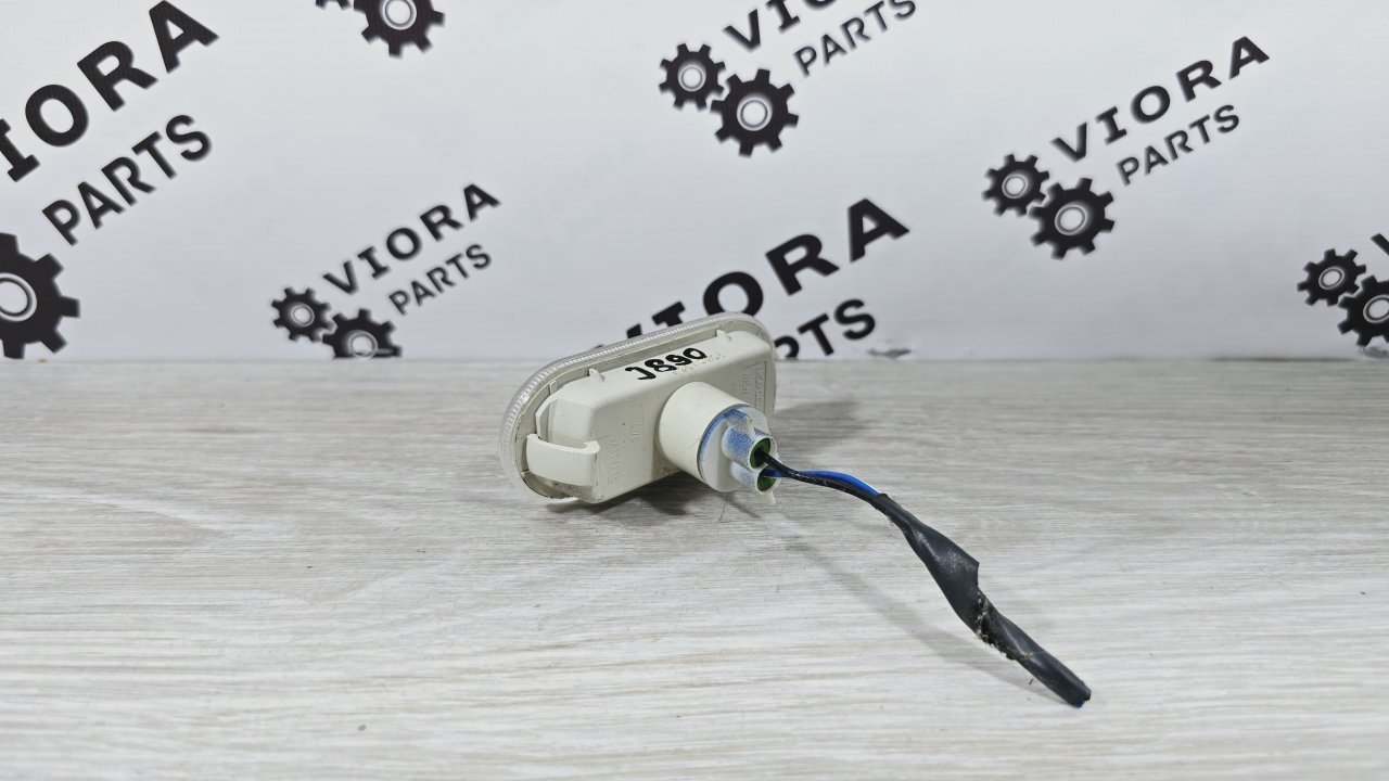 Повторитель поворота Ford Focus 2 HWDA