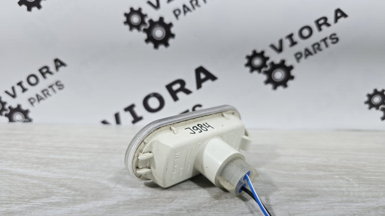 Повторитель поворота Ford Fusion JU FXJC