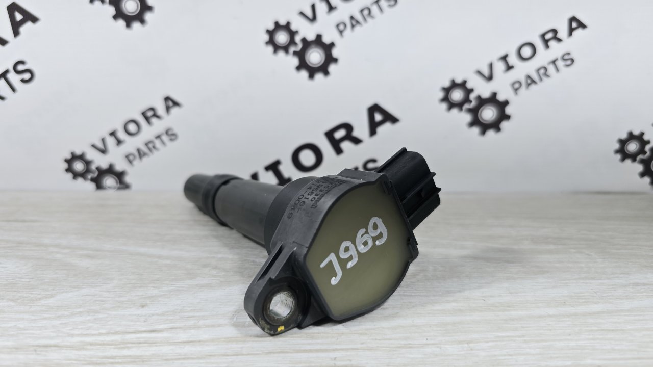Катушка зажигания Mitsubishi Colt Z3 4A90