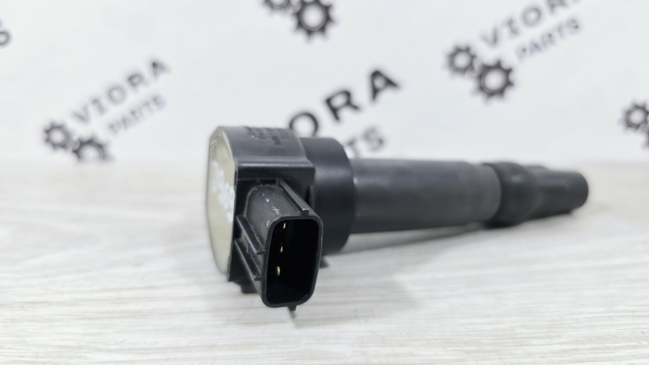 Катушка зажигания Mitsubishi Colt Z3 4A90