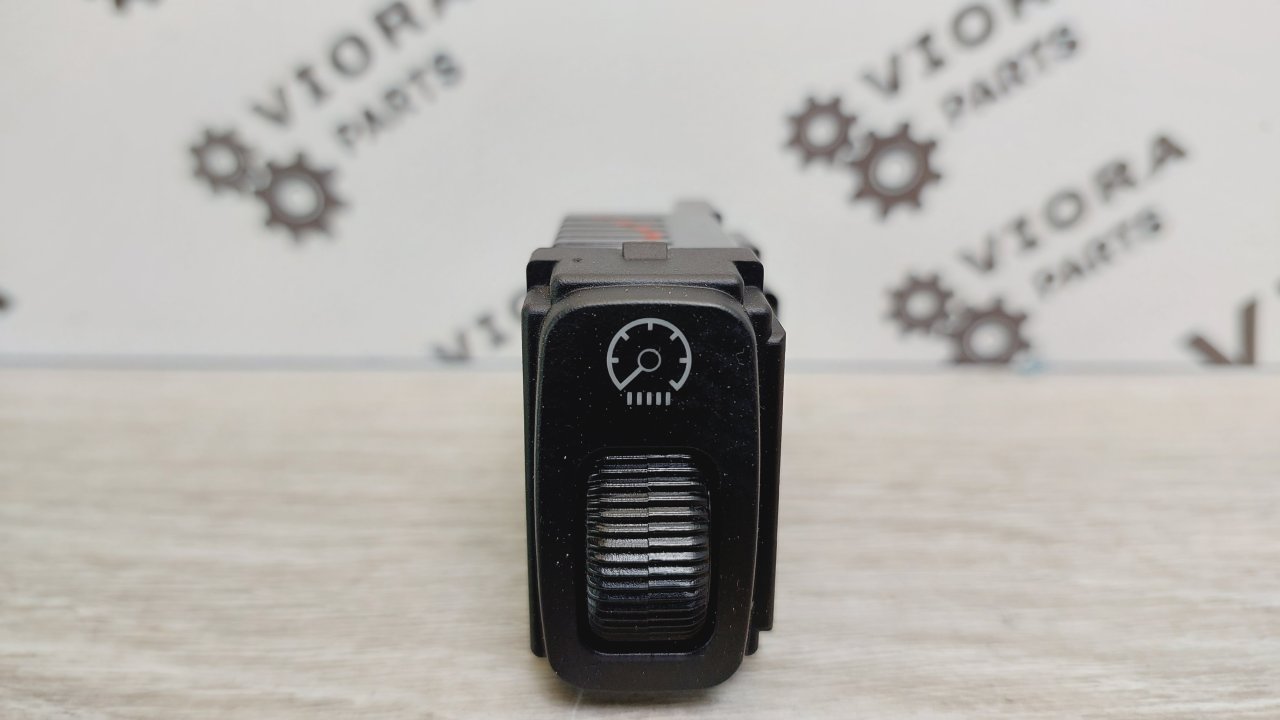 Кнопка подсветки панели приборов Lancer 9 2007 CS3A 1.6 4G18