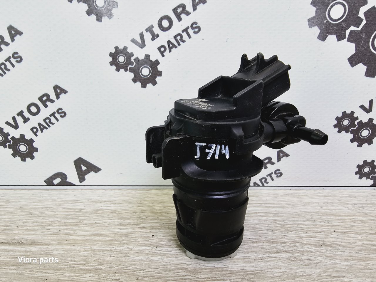 Запчасть моторчик бачка омывателя Mazda CX-5 2012 KE SH BBP167482 контрактная Моторчик бачка омывателя Mazda CX-5 2012 KE SH BBP167482 контрактная