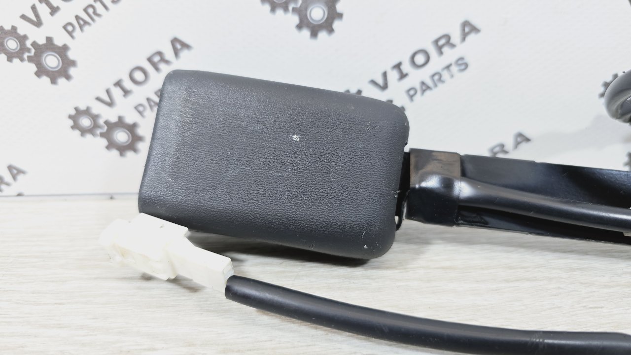 Замок ремня безопасности передний правый Juke 2014 YF15 HRA2DDT