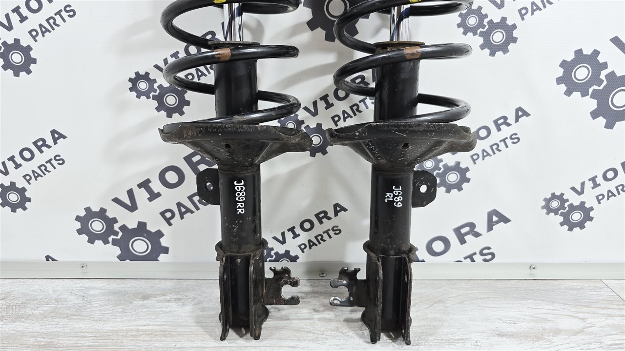 Амортизаторы комплект пробег 40к передние Lacetti 2007 J200 F16D3