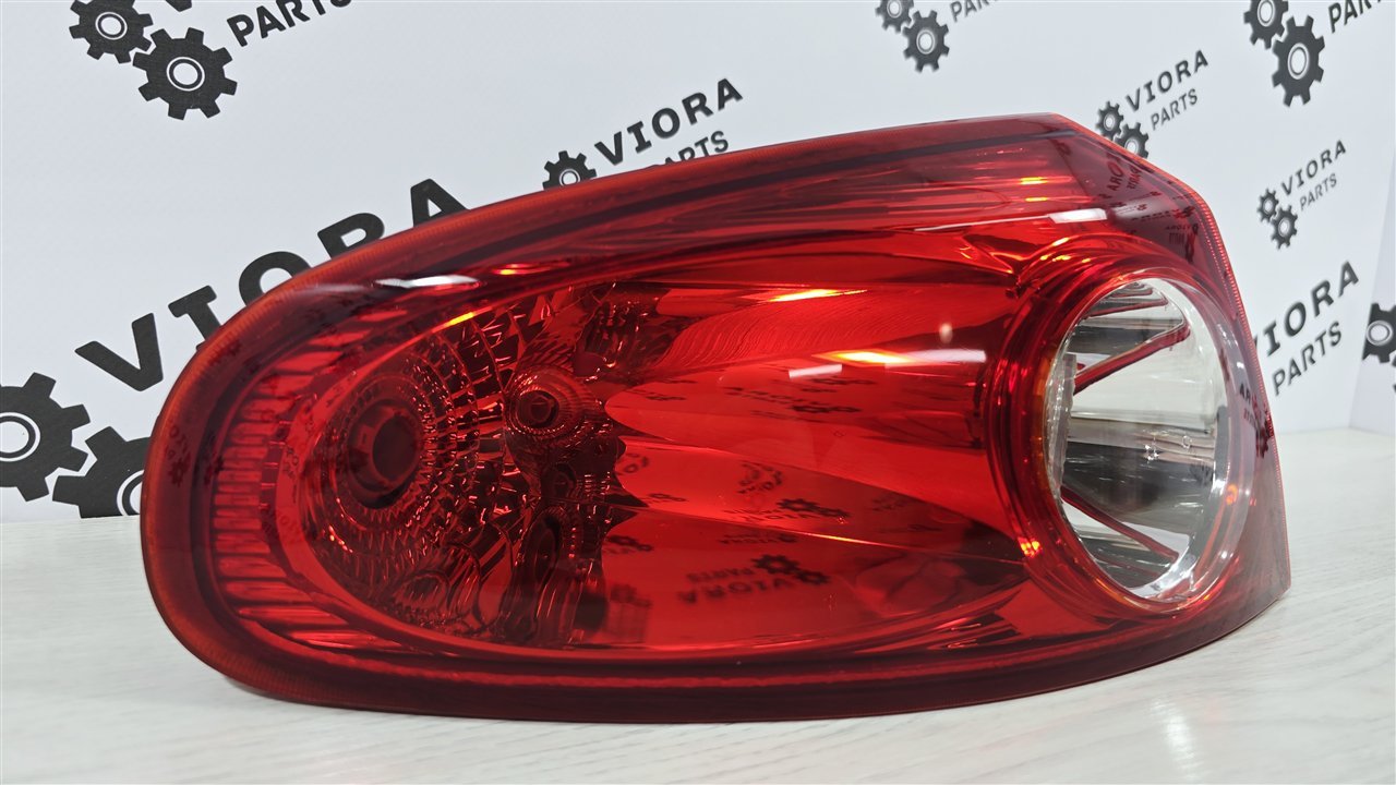 Фонарь задний левый Lacetti 2007 J200 F16D3