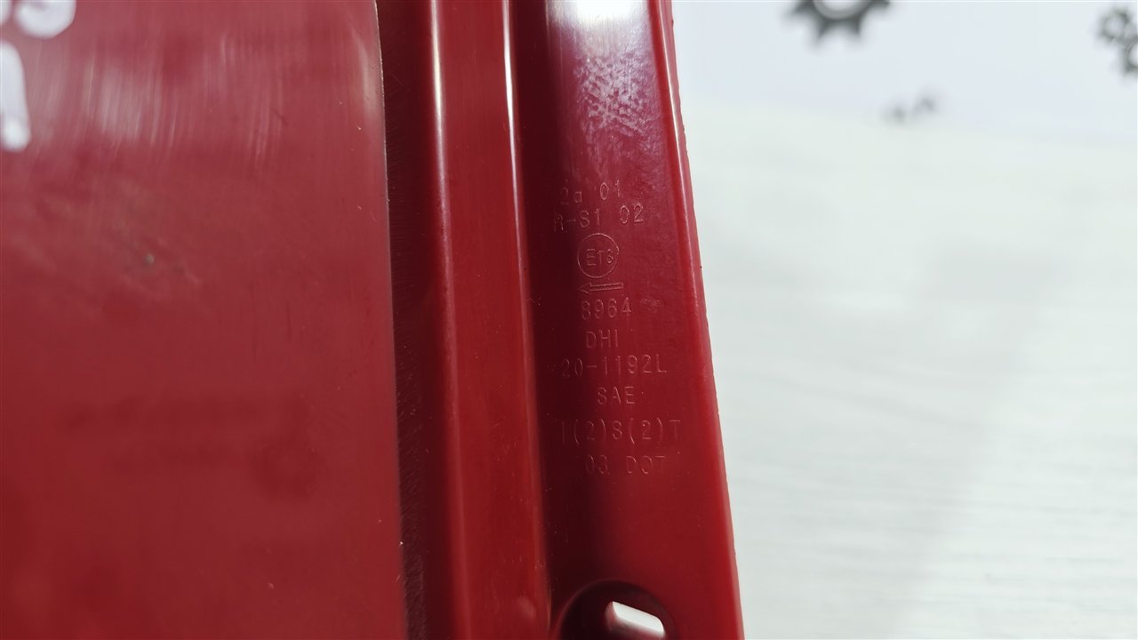 Фонарь задний левый Lacetti 2007 J200 F16D3