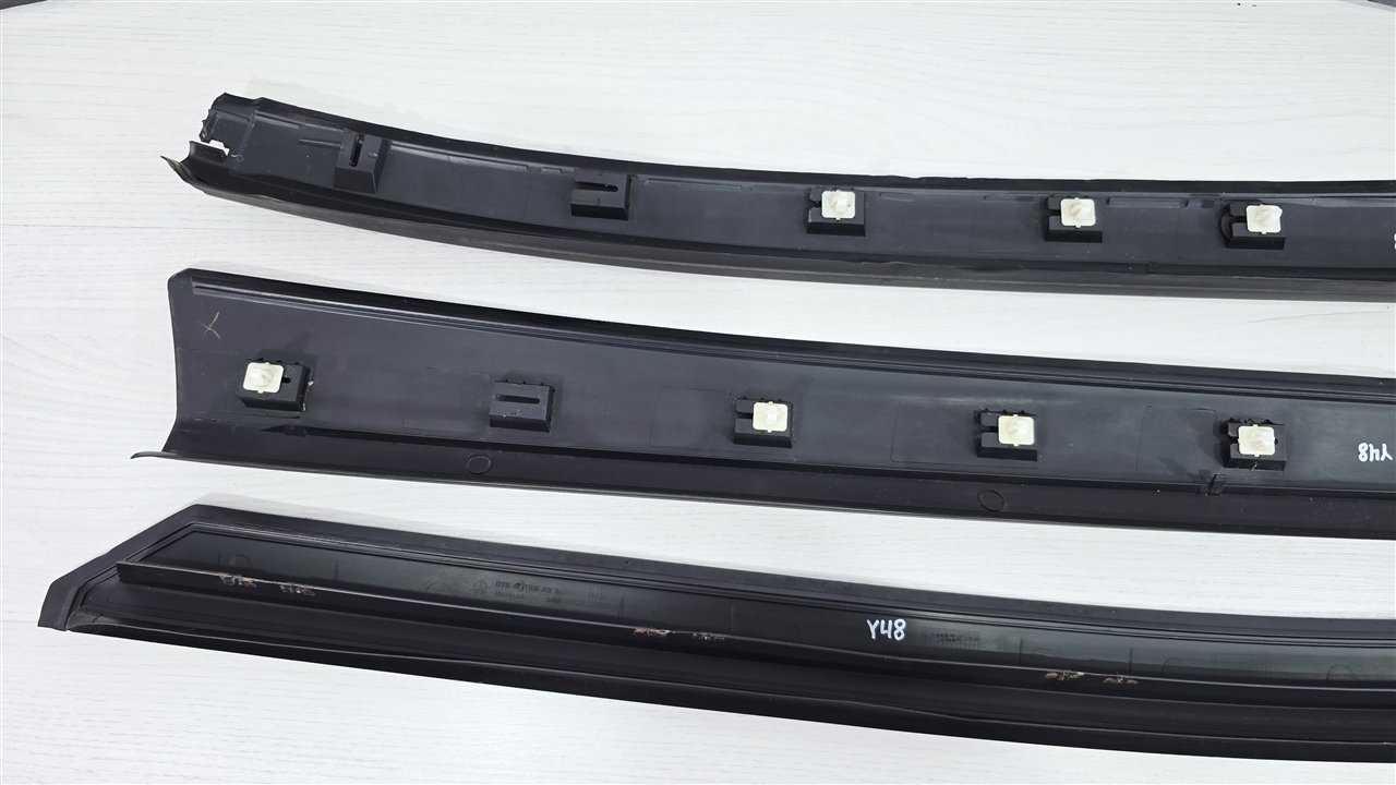 Молдинги накладки крыши Caliber 2006 PM ECN