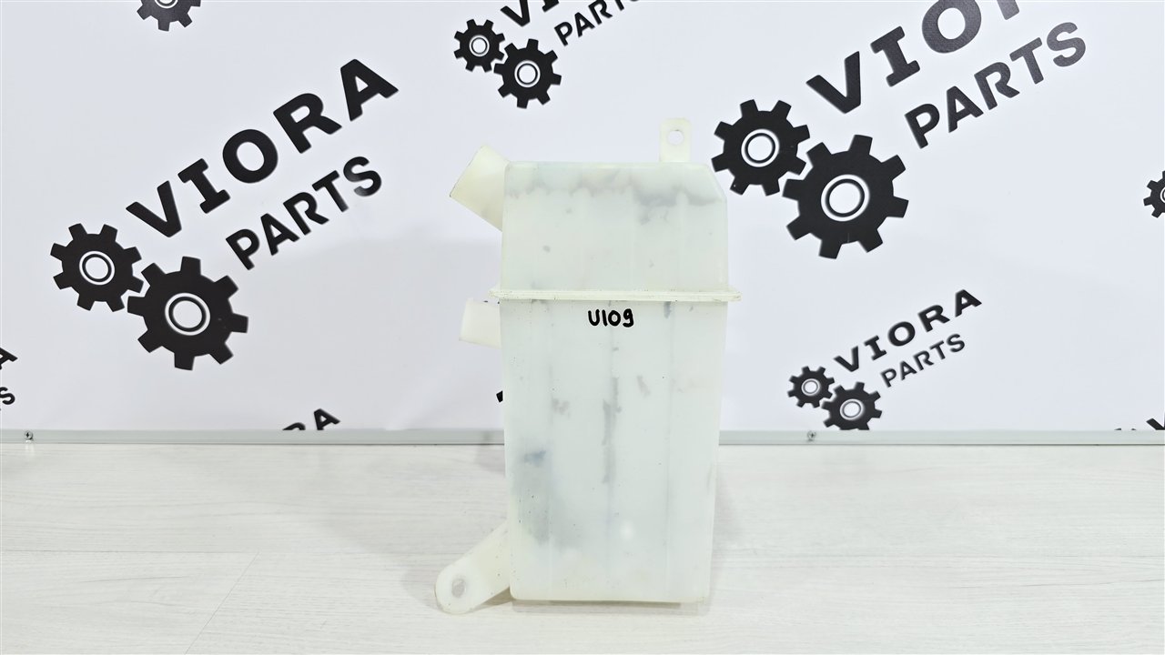 Бачок омывателя лобового стекла Lacetti 2007 J200 F16D3 Бачок омывателя лобового стекла Lacetti 2007 J200 F16D3