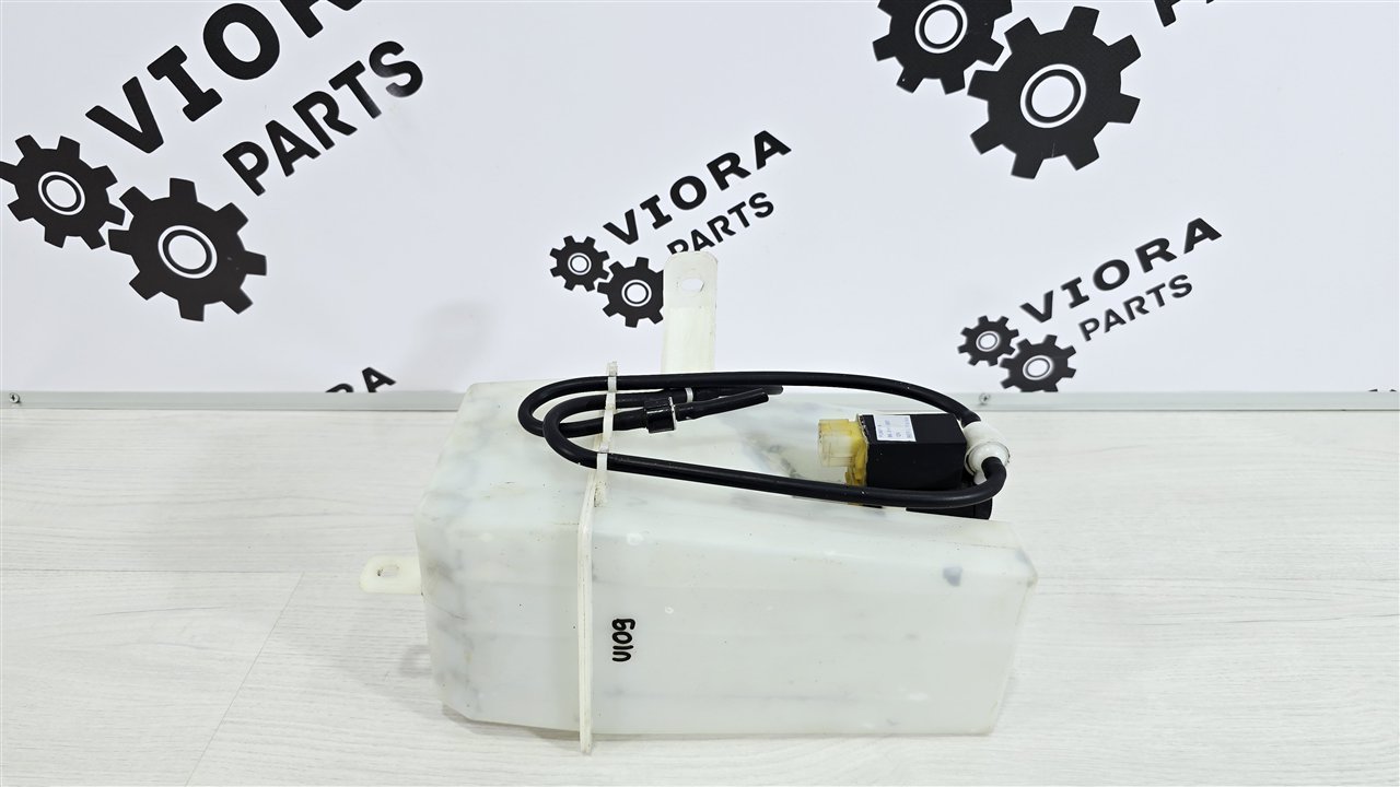 Бачок омывателя лобового стекла Lacetti 2007 J200 F16D3 Бачок омывателя лобового стекла Lacetti 2007 J200 F16D3