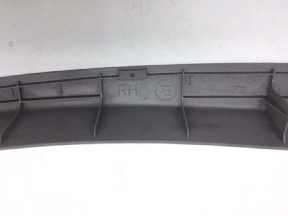 Пластик салона задний правый aristo 1997 JZS160 2JZ-GE Пластик салона задний правый aristo 1997 JZS160 2JZ-GE