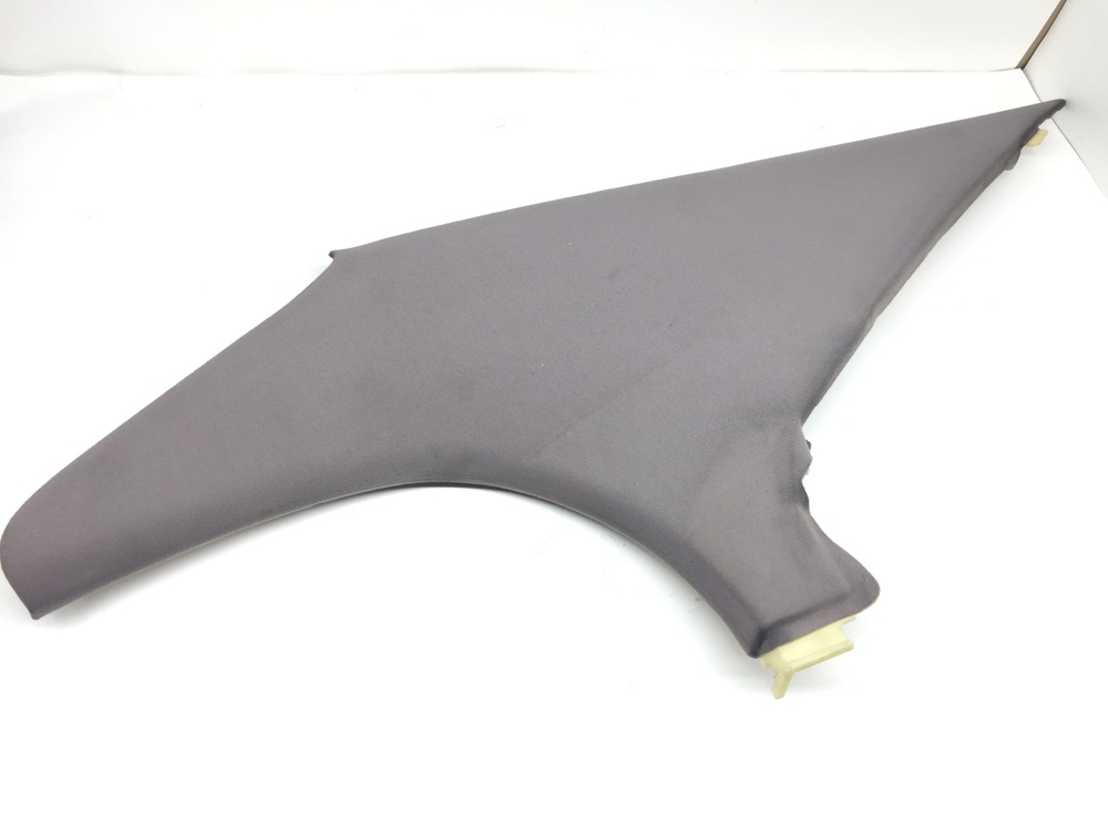 Накладка на стойку кузова задняя правая aristo 1997 JZS160 2JZ-GE