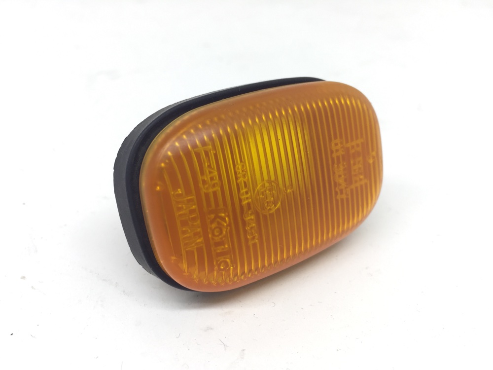Повторитель поворота в крыло передний GS300 1998 JZS160 2JZGE
