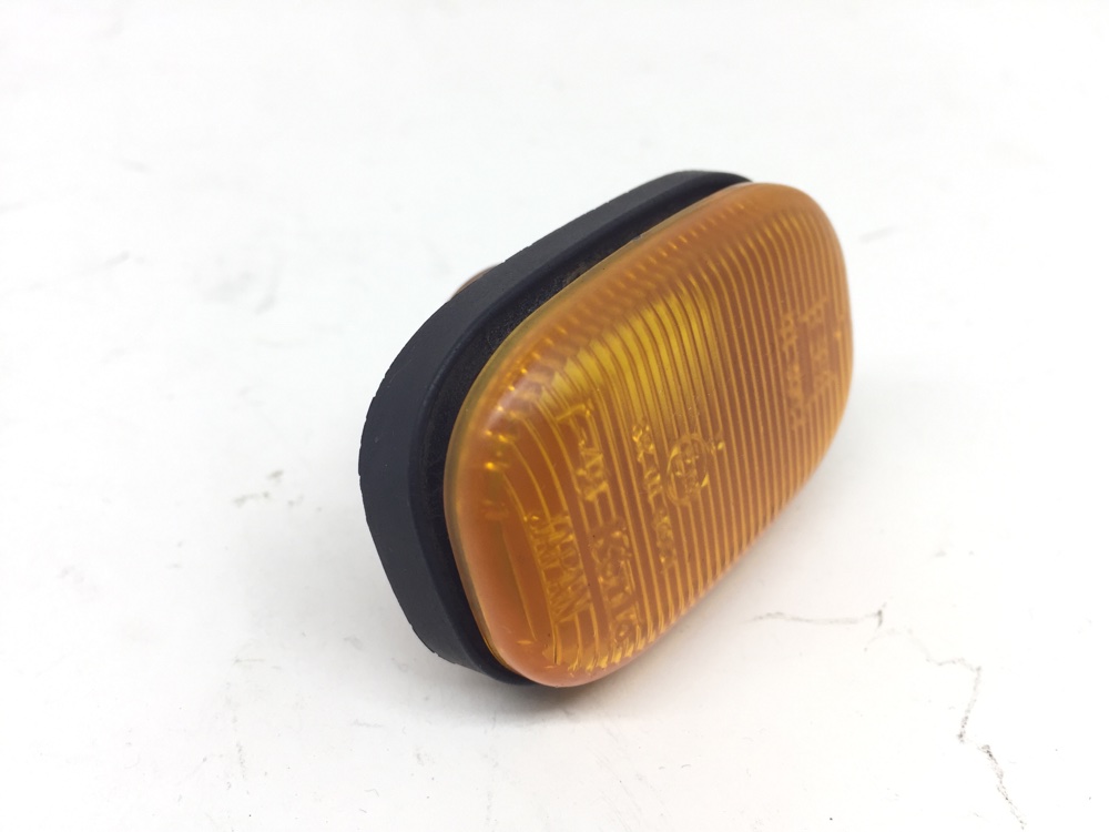 Повторитель поворота в крыло передний GS300 1998 JZS160 2JZGE