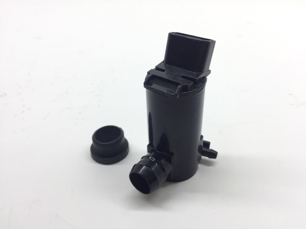 Насос омывателя toyota mark2 1996 JZX90 85310-20210 новая
