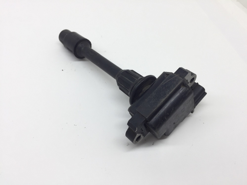 Катушка зажигания CEFIRO 2000 A32 VQ30