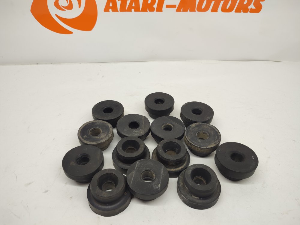 Подушка радиатора Toyota mark2 1996 jzx90 1jzge 90480-40010 контрактная