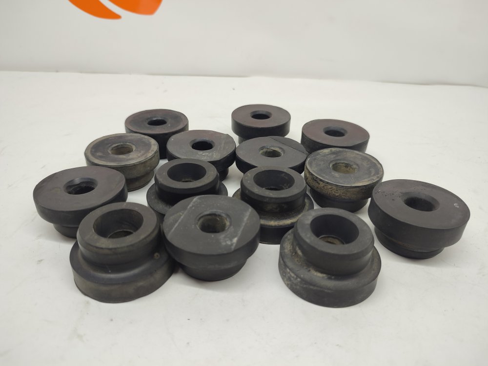 Подушка радиатора mark2 1996 jzx90 1jzge