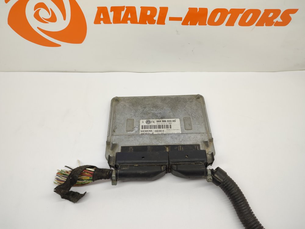 Блок управления двигателем VOLKSWAGEN golf 2002 BFQ 06A906033AS контрактная