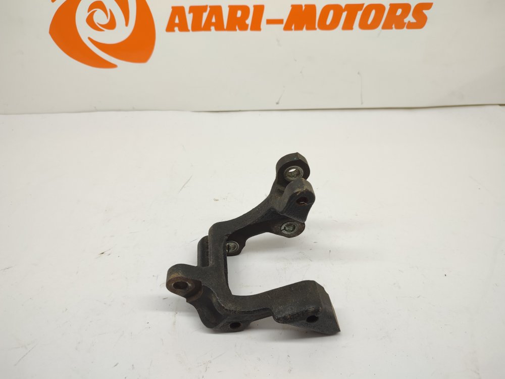 Кронштейн насоса ГУР TOYOTA MARK2 1996 JZX90 1JZGTE 4444322130 контрактная